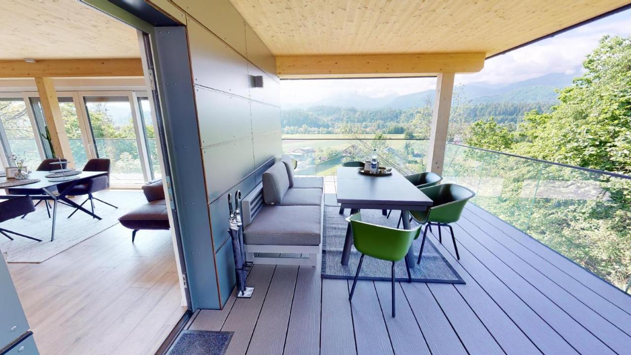 Modernes Ferienhaus Mit Panoramablick روسيغ المظهر الخارجي الصورة